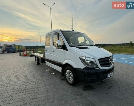 Белый Мерседес Sprinter, объемом двигателя 2.15 л и пробегом 300 тыс. км за 24500 $, фото 1 на Automoto.ua