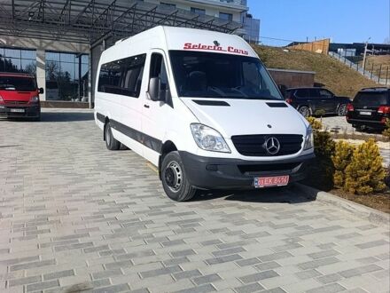 Белый Мерседес Sprinter, объемом двигателя 2.1 л и пробегом 680 тыс. км за 10800 $, фото 1 на Automoto.ua