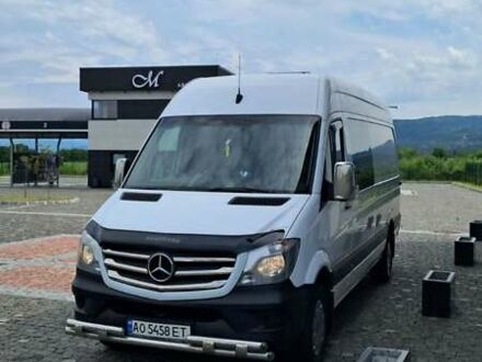 Мерседес Sprinter 2015 в Иршава на Automoto.ua Белый Мерседес Sprinter, объемом двигателя 2.14 л и пробегом 650 тыс. км за 17900 $, фото 1 на Automoto.ua