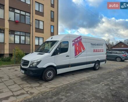 Белый Мерседес Sprinter, объемом двигателя 2.14 л и пробегом 304 тыс. км за 16900 $, фото 1 на Automoto.ua
