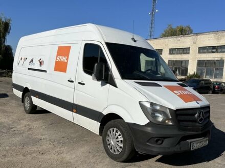 Белый Мерседес Sprinter, объемом двигателя 2.14 л и пробегом 380 тыс. км за 15000 $, фото 1 на Automoto.ua