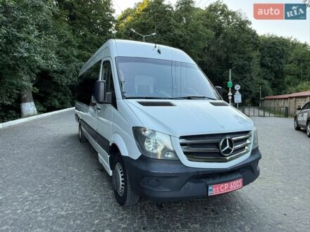 Белый Мерседес Sprinter, объемом двигателя 3 л и пробегом 350 тыс. км за 49700 $, фото 1 на Automoto.ua