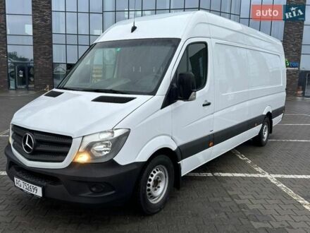 Белый Мерседес Sprinter, объемом двигателя 3 л и пробегом 199 тыс. км за 32900 $, фото 1 на Automoto.ua