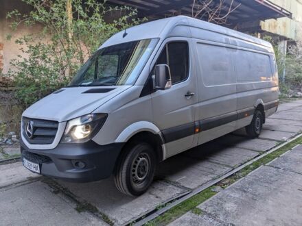 Белый Мерседес Sprinter, объемом двигателя 2.1 л и пробегом 472 тыс. км за 22000 $, фото 1 на Automoto.ua