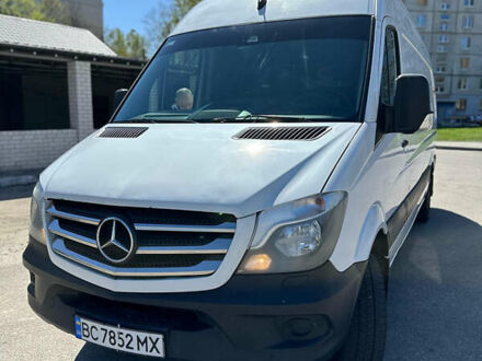 Мерседес Sprinter 2015 у Харкові на Automoto.ua Білий Мерседес Sprinter, об'ємом двигуна 2.1 л та пробігом 1000 тис. км за 19000 $, фото 1 на Automoto.ua