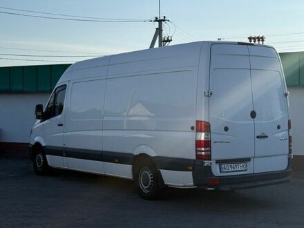 Белый Мерседес Sprinter, объемом двигателя 2.2 л и пробегом 319 тыс. км за 16500 $, фото 1 на Automoto.ua
