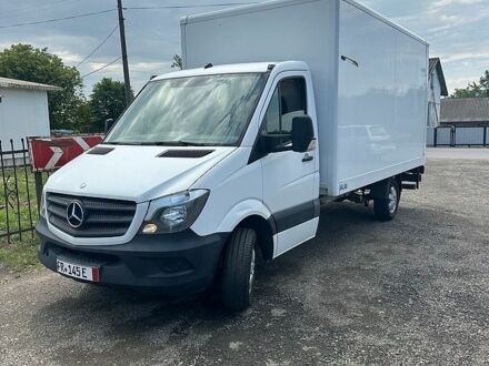Белый Мерседес Sprinter, объемом двигателя 2.2 л и пробегом 350 тыс. км за 16300 $, фото 1 на Automoto.ua