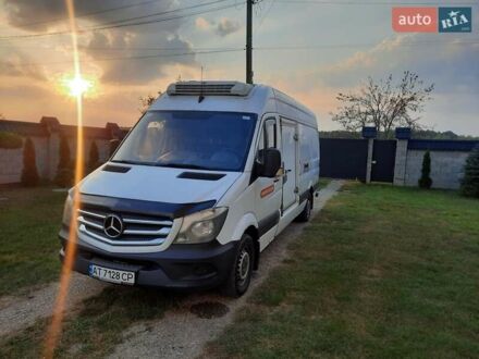 Мерседес Sprinter 2015 у Івано-Франківську на Automoto.ua Білий Мерседес Sprinter, об'ємом двигуна 2.2 л та пробігом 300 тис. км за 16000 $, фото 1 на Automoto.ua
