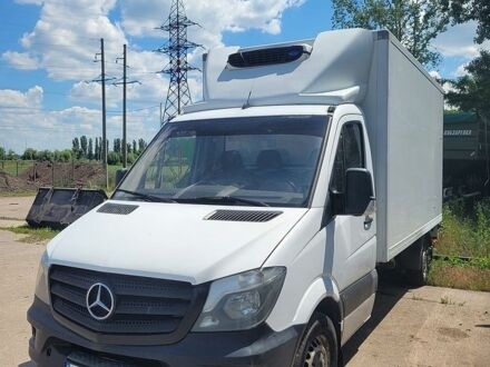 Белый Мерседес Sprinter, объемом двигателя 2.15 л и пробегом 598 тыс. км за 20800 $, фото 1 на Automoto.ua