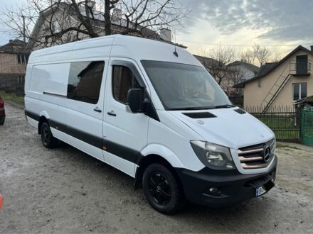 Белый Мерседес Sprinter, объемом двигателя 3 л и пробегом 498 тыс. км за 37131 $, фото 1 на Automoto.ua