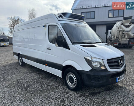 Белый Мерседес Sprinter, объемом двигателя 2.2 л и пробегом 315 тыс. км за 19400 $, фото 1 на Automoto.ua