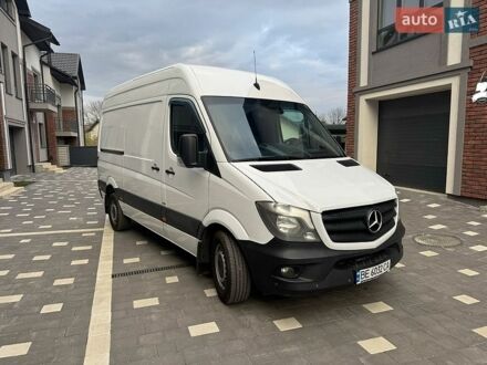 Белый Мерседес Sprinter, объемом двигателя 2.2 л и пробегом 430 тыс. км за 16000 $, фото 1 на Automoto.ua