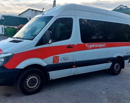 Белый Мерседес Sprinter, объемом двигателя 2.2 л и пробегом 370 тыс. км за 14900 $, фото 1 на Automoto.ua