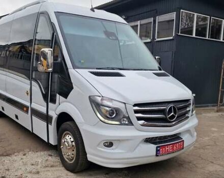 Белый Мерседес Sprinter, объемом двигателя 3 л и пробегом 340 тыс. км за 59900 $, фото 1 на Automoto.ua
