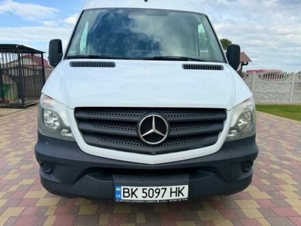 Белый Мерседес Sprinter, объемом двигателя 2.1 л и пробегом 240 тыс. км за 15500 $, фото 1 на Automoto.ua