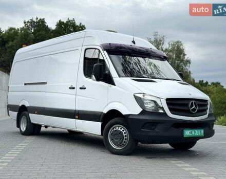 Белый Мерседес Sprinter, объемом двигателя 3 л и пробегом 245 тыс. км за 35414 $, фото 1 на Automoto.ua