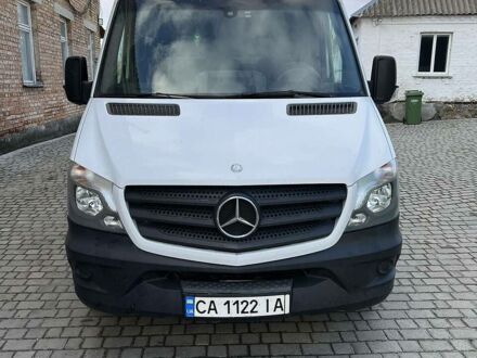 Белый Мерседес Sprinter, объемом двигателя 2.2 л и пробегом 388 тыс. км за 19600 $, фото 1 на Automoto.ua