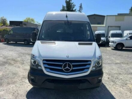 Мерседес Sprinter 2015 в Кривом Роге на Automoto.ua Белый Мерседес Sprinter, объемом двигателя 2 л и пробегом 119 тыс. км за 13800 $, фото 1 на Automoto.ua