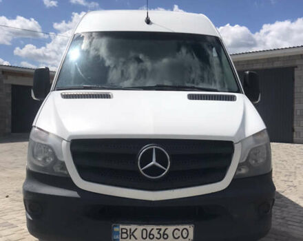 Белый Мерседес Sprinter, объемом двигателя 2.1 л и пробегом 546 тыс. км за 13200 $, фото 1 на Automoto.ua