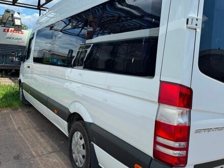 Белый Мерседес Sprinter, объемом двигателя 2.14 л и пробегом 38 тыс. км за 35000 $, фото 1 на Automoto.ua