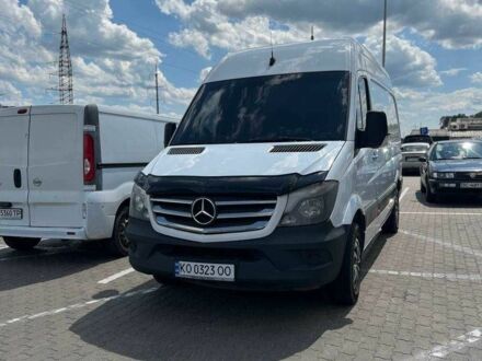 Белый Мерседес Sprinter, объемом двигателя 2.1 л и пробегом 390 тыс. км за 11995 $, фото 1 на Automoto.ua