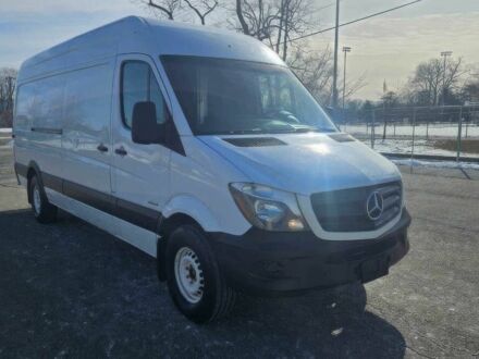 Белый Мерседес Sprinter, объемом двигателя 2 л и пробегом 73 тыс. км за 8500 $, фото 1 на Automoto.ua