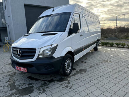 Белый Мерседес Sprinter, объемом двигателя 2.2 л и пробегом 265 тыс. км за 18700 $, фото 1 на Automoto.ua