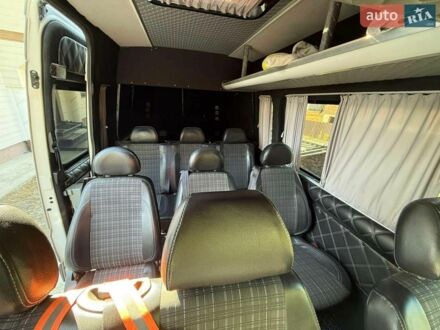 Білий Мерседес Sprinter, об'ємом двигуна 2.14 л та пробігом 740 тис. км за 18500 $, фото 1 на Automoto.ua