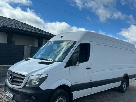Белый Мерседес Sprinter, объемом двигателя 2.1 л и пробегом 312 тыс. км за 14600 $, фото 1 на Automoto.ua