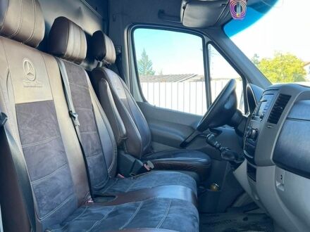 Белый Мерседес Sprinter, объемом двигателя 2.14 л и пробегом 390 тыс. км за 12999 $, фото 1 на Automoto.ua