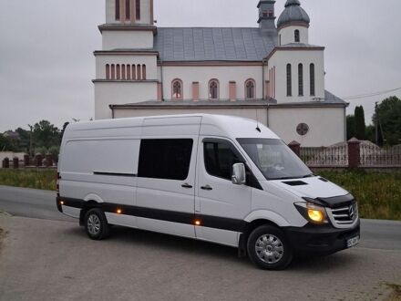 Білий Мерседес Sprinter, об'ємом двигуна 2.99 л та пробігом 750 тис. км за 25000 $, фото 1 на Automoto.ua