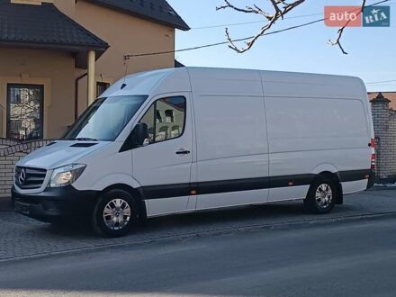 Белый Мерседес Sprinter, объемом двигателя 2.2 л и пробегом 370 тыс. км за 17550 $, фото 1 на Automoto.ua