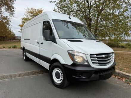 Белый Мерседес Sprinter, объемом двигателя 3 л и пробегом 70 тыс. км за 6500 $, фото 1 на Automoto.ua