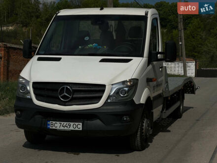 Белый Мерседес Sprinter, объемом двигателя 2.99 л и пробегом 291 тыс. км за 33999 $, фото 1 на Automoto.ua