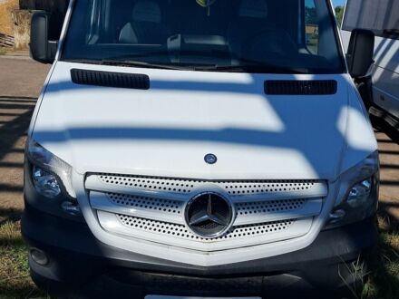 Білий Мерседес Sprinter, об'ємом двигуна 2.14 л та пробігом 38 тис. км за 43174 $, фото 1 на Automoto.ua
