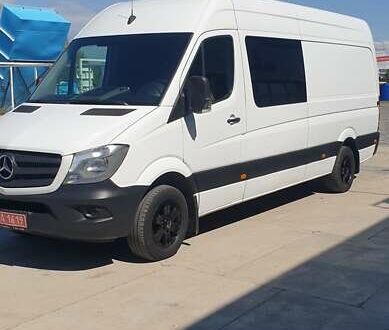 Белый Мерседес Sprinter, объемом двигателя 2.2 л и пробегом 280 тыс. км за 23999 $, фото 1 на Automoto.ua