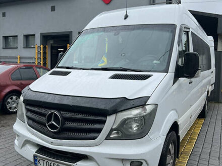 Белый Мерседес Sprinter, объемом двигателя 2.14 л и пробегом 630 тыс. км за 27900 $, фото 1 на Automoto.ua