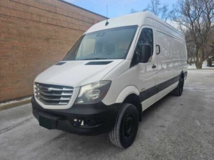 Белый Мерседес Sprinter, объемом двигателя 3 л и пробегом 76 тыс. км за 7500 $, фото 1 на Automoto.ua