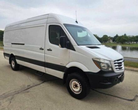 Белый Мерседес Sprinter, объемом двигателя 3 л и пробегом 134 тыс. км за 10000 $, фото 1 на Automoto.ua