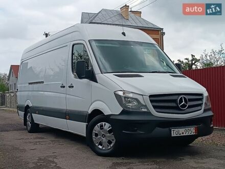 Белый Мерседес Sprinter, объемом двигателя 2.2 л и пробегом 390 тыс. км за 17350 $, фото 1 на Automoto.ua