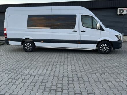 Белый Мерседес Sprinter, объемом двигателя 2.1 л и пробегом 320 тыс. км за 25000 $, фото 1 на Automoto.ua