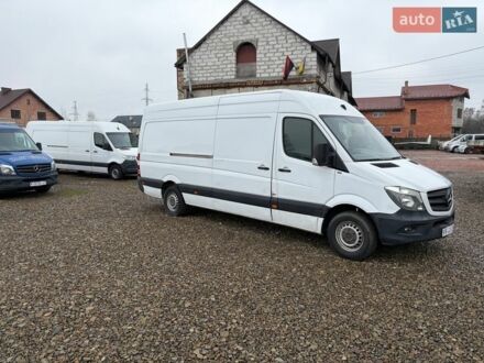Белый Мерседес Sprinter, объемом двигателя 2.2 л и пробегом 328 тыс. км за 16900 $, фото 1 на Automoto.ua
