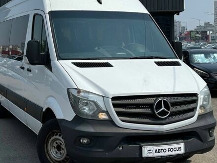 Белый Мерседес Sprinter, объемом двигателя 2.14 л и пробегом 350 тыс. км за 21490 $, фото 1 на Automoto.ua