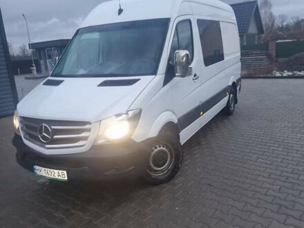 Мерседес Sprinter 2016 в Ровно на Automoto.ua Белый Мерседес Sprinter, объемом двигателя 2.2 л и пробегом 243 тыс. км за 16250 $, фото 1 на Automoto.ua