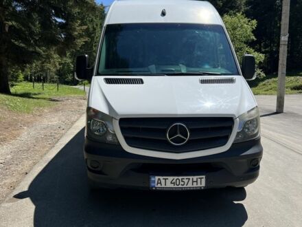 Белый Мерседес Sprinter, объемом двигателя 2.1 л и пробегом 270 тыс. км за 16200 $, фото 1 на Automoto.ua