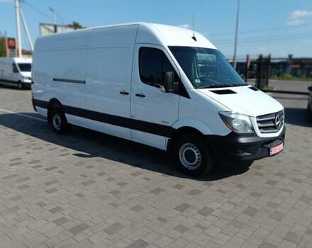 Белый Мерседес Sprinter, объемом двигателя 3 л и пробегом 280 тыс. км за 24999 $, фото 1 на Automoto.ua
