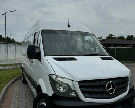 Белый Мерседес Sprinter, объемом двигателя 2.14 л и пробегом 530 тыс. км за 26000 $, фото 1 на Automoto.ua