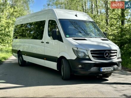 Белый Мерседес Sprinter, объемом двигателя 2.14 л и пробегом 377 тыс. км за 29999 $, фото 1 на Automoto.ua