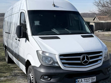 Белый Мерседес Sprinter, объемом двигателя 2.99 л и пробегом 410 тыс. км за 32500 $, фото 1 на Automoto.ua