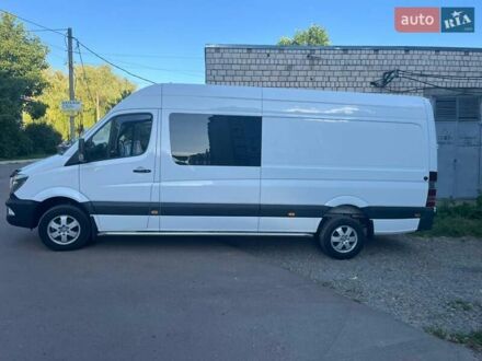 Белый Мерседес Sprinter, объемом двигателя 3 л и пробегом 450 тыс. км за 26500 $, фото 1 на Automoto.ua